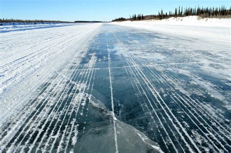 Canada's Ice Roads Are Melting Too Soon - Atlas Obscura