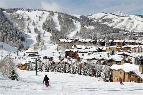 Deer Valley Ski Resort, Utah, USA - SkiBookings