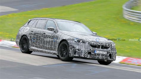 BMW M5 Touring Spied Blitzing The Nurburgring With Hybrid V8 Powertrain