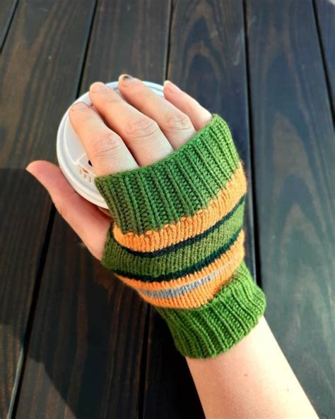 Coraline Gifts Coraline Gloves Fingerless Hand Knitted Woman & - Etsy