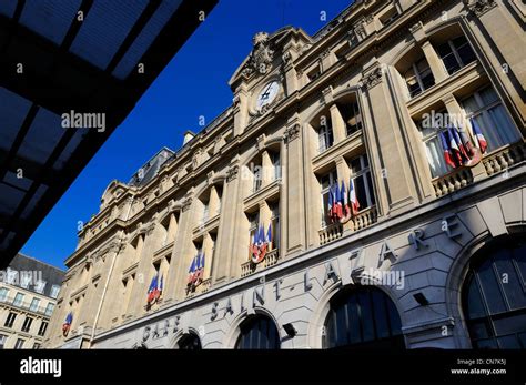 Gare saint lazare train station hi-res stock photography and images - Alamy