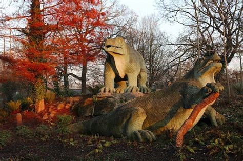 Friday Photos: Dinosaurs In London | Londonist