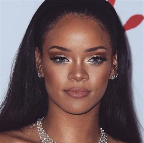 Pin by MRose Media on makeup + hair | Rihanna looks, Best of rihanna ...