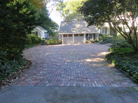 Benefits of Brick Paver Driveway | Driveway Paving Bricks