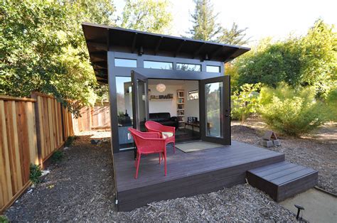 20+ Ultra Modern Modern Shed Designs - DECOOMO