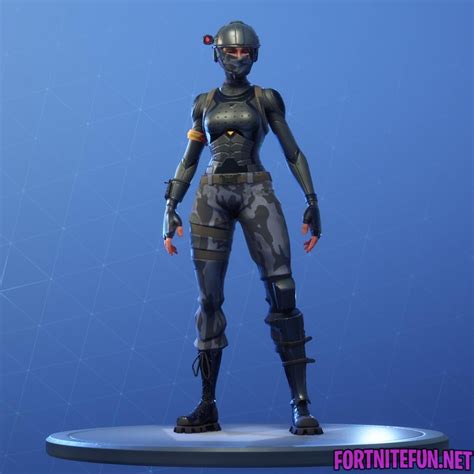 Elite Agent Outfit - Fortnite Battle Royale