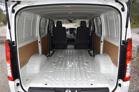 Toyota Hiace Van Interior | Brokeasshome.com