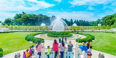 Longwood Gardens Fireworks and Fountains Shows | Limousine & Car Service