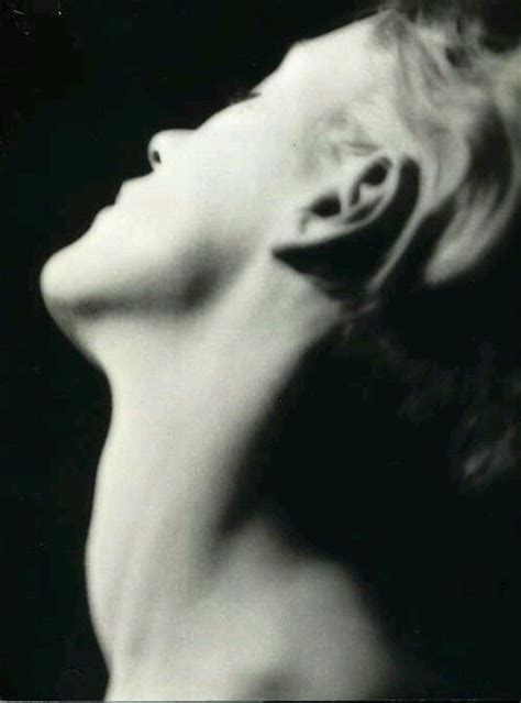 Lee Miller, Man Ray 'Anatomy' series 1929 | Man ray photography, Man ...