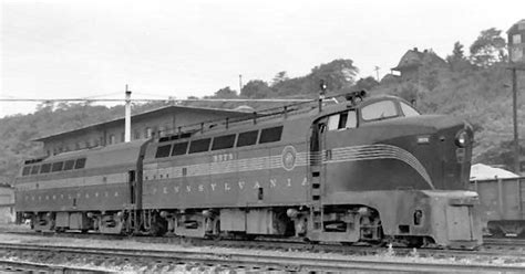 PRR Shark Nose | Railroad photography, Pennsylvania railroad, Railroad ...