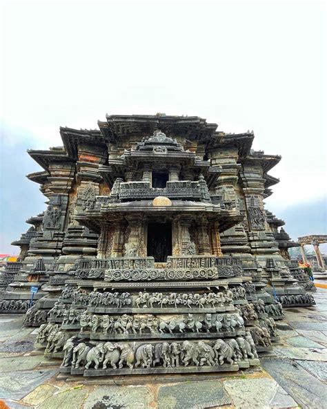 Belur Chennakeshava Temple - travel tips to this historic place in Hassan