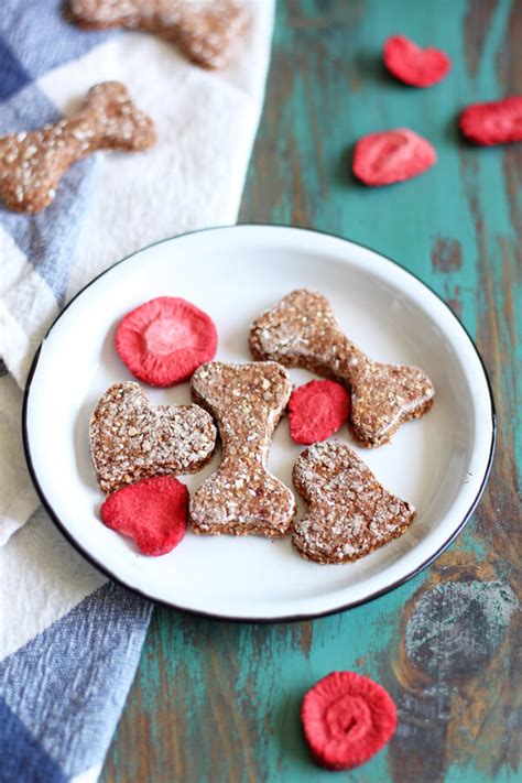 Strawberry Dog Treats - Wild Wild Whisk