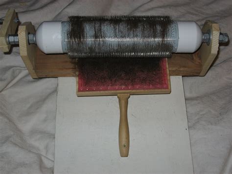 $50 Drum Carder (for Combing Fibers) : 10 Steps - Instructables