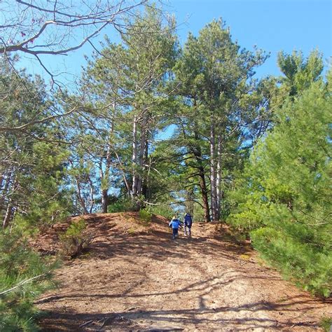 Awesome West Michigan Hiking Trails In Ottawa County