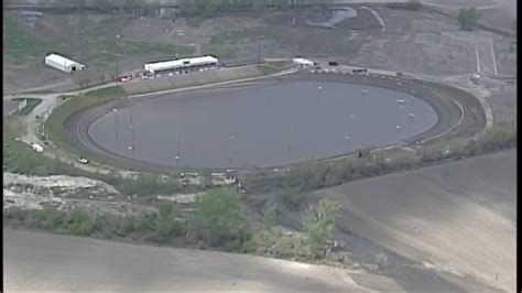 Lakeside Speedway in KCK delays opening after flooding