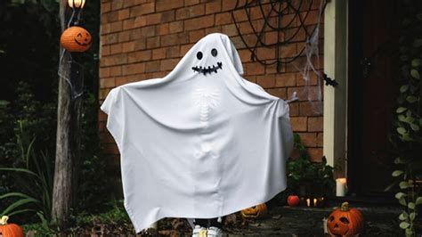 49 Ghost Jokes Which Are Un-boo-lievably Funny | Beano.com