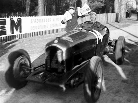 Tazio Nuvolari in the Alfa Romeo (1935) - Photographic print for sale