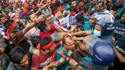 Bangladesh bans Jamaat-e-Islami party following violent protests | CNN