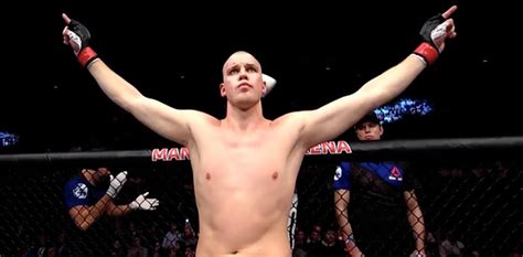 UFC heavyweight Stefan Struve announces retirement - MMAWeekly.com ...