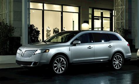 2012 Lincoln MKT Town Car: Lincoln MKT Limousine News – Car and Driver