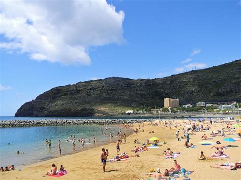 Before You Explore: Beach day on the eastern side of Madeira!