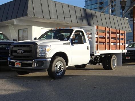 Flatbed Truck for sale in Los Angeles, California