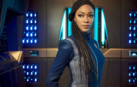 New STAR TREK: DISCOVERY Season 3 Cast Photos Arrive • TrekCore.com