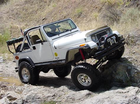 Jeep Body Lifts » Jeep Wrangler YJ Body Lifts