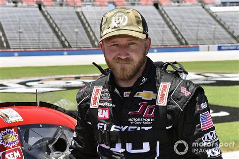 Jeffrey Earnhardt to run full NASCAR Xfinity Series schedule