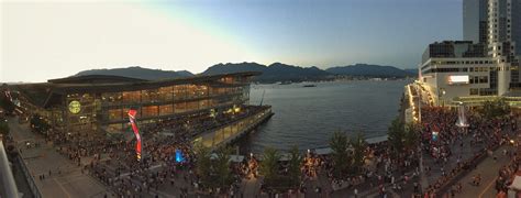 Canada Day Fireworks At Canada Place | Mike Heller Photography | PhotoKaz.com