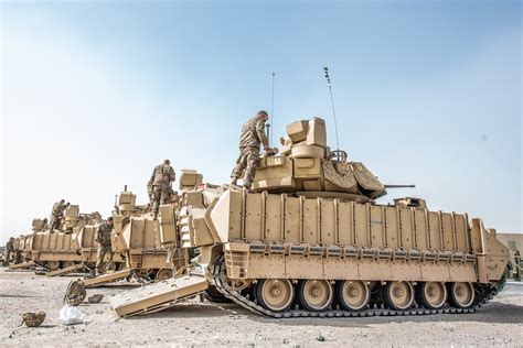 DVIDS - Images - M2A3 Bradley Fighting Vehicles move to forward operating location [Image 4 of 11]