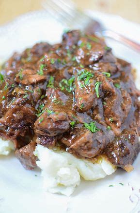 Slow Cooker Sirloin Beef Tips in Mushroom Gravy | Recipe | Food recipes, Incredible recipes ...