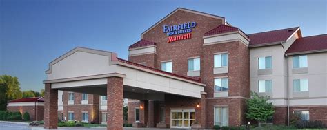 Hotels in Wausau WI - Fairfield Inn & Suites