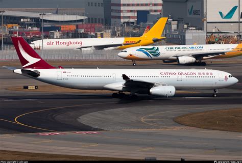 B-LBI Cathay Dragon Airbus A330-343 Photo by Colin Law | ID 1043007 | Planespotters.net