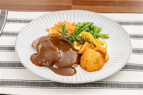 Lamb Roast with Gravy Meal Package – Easy Meals New