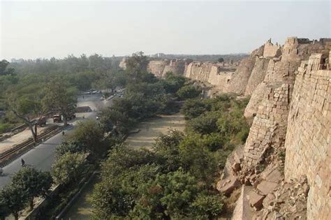 A Handy Guide To Tughlaqabad Fort: Delhi’s Forgotten Jewel