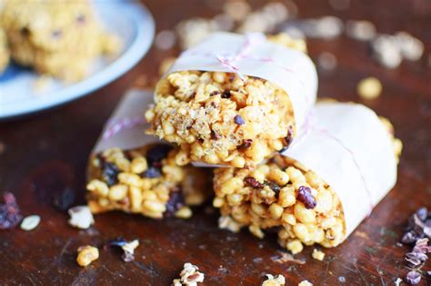 Woman in Real Life: Vegan & Gluten-Free Granola Bars With Cacao Nibs