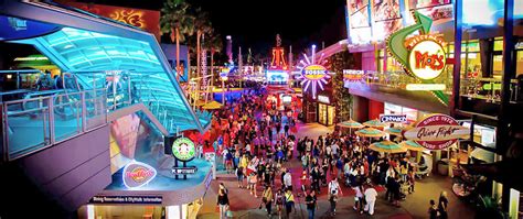 5 Ways to Explore Orlando Nightlife - Tripz Vacation Rental Travel Magazine