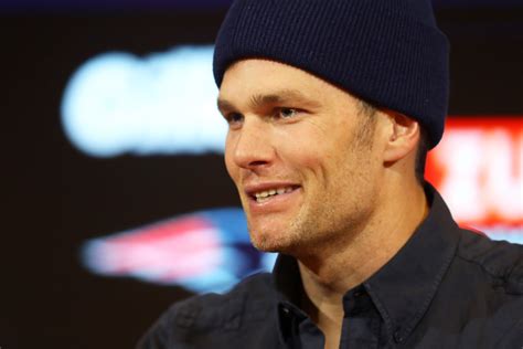 Former NFL Player Actually Thinks 42-Year-Old Tom Brady's About To Set All Sorts Of Offensive ...