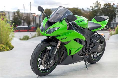 2014 Kawasaki Ninja 300 Specs and Review - Big Bike Reviews