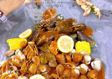 Resipi Shellout Cengkerang Laut Kam Heong (Lala/Kerang/Kupang) oleh Sesimple Loralin - Cookpad