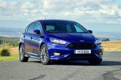 Ford Focus ST-Line | Reviews | Complete Car