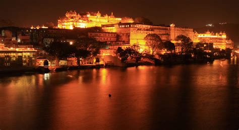 Udaipur-Rajasthan-Wallpapers - Tourist places in India wallpapers and Images HD pictures