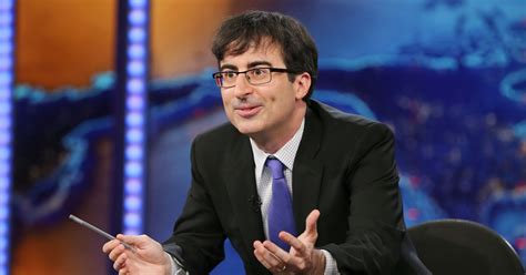 John Oliver of 'Daily Show' gets HBO comedy series