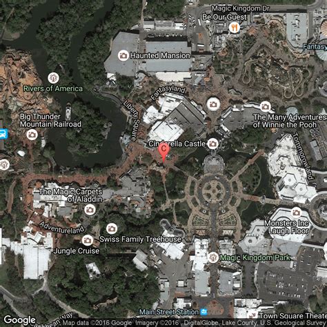 Comparison of Walt Disney World & Walt Disneyland | USA Today