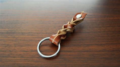 Handmade Braided Leather Keychain Keyring Keyfob | Leather keychain, Braided leather, Leather