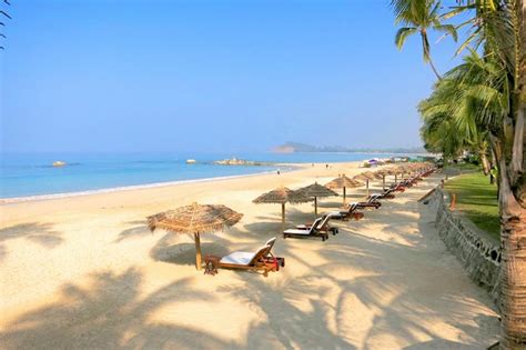 Explore Ngapali Beach - The most famous beach in Myanmar