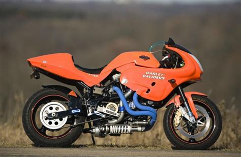 Harley-Davidson VR1000 Tribute – 1996 Buell S1 | Bike-urious