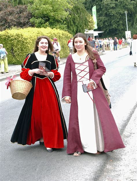 French traditional dress | People of the world | Pinterest