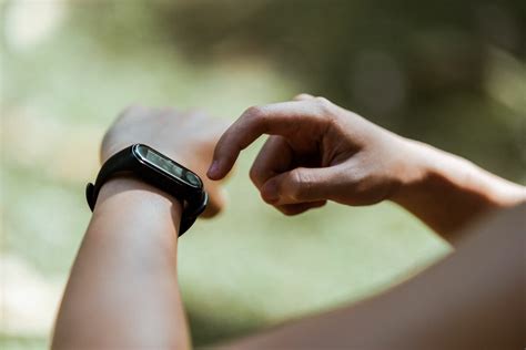 Best Smartwatch For AFIB (All Approved By The FDA)